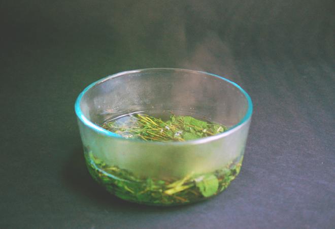 /mint-thyme-facial-steam-1_8959775836683427111.jpg